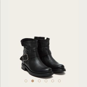 Women’s Frye Veronica bootie in black
